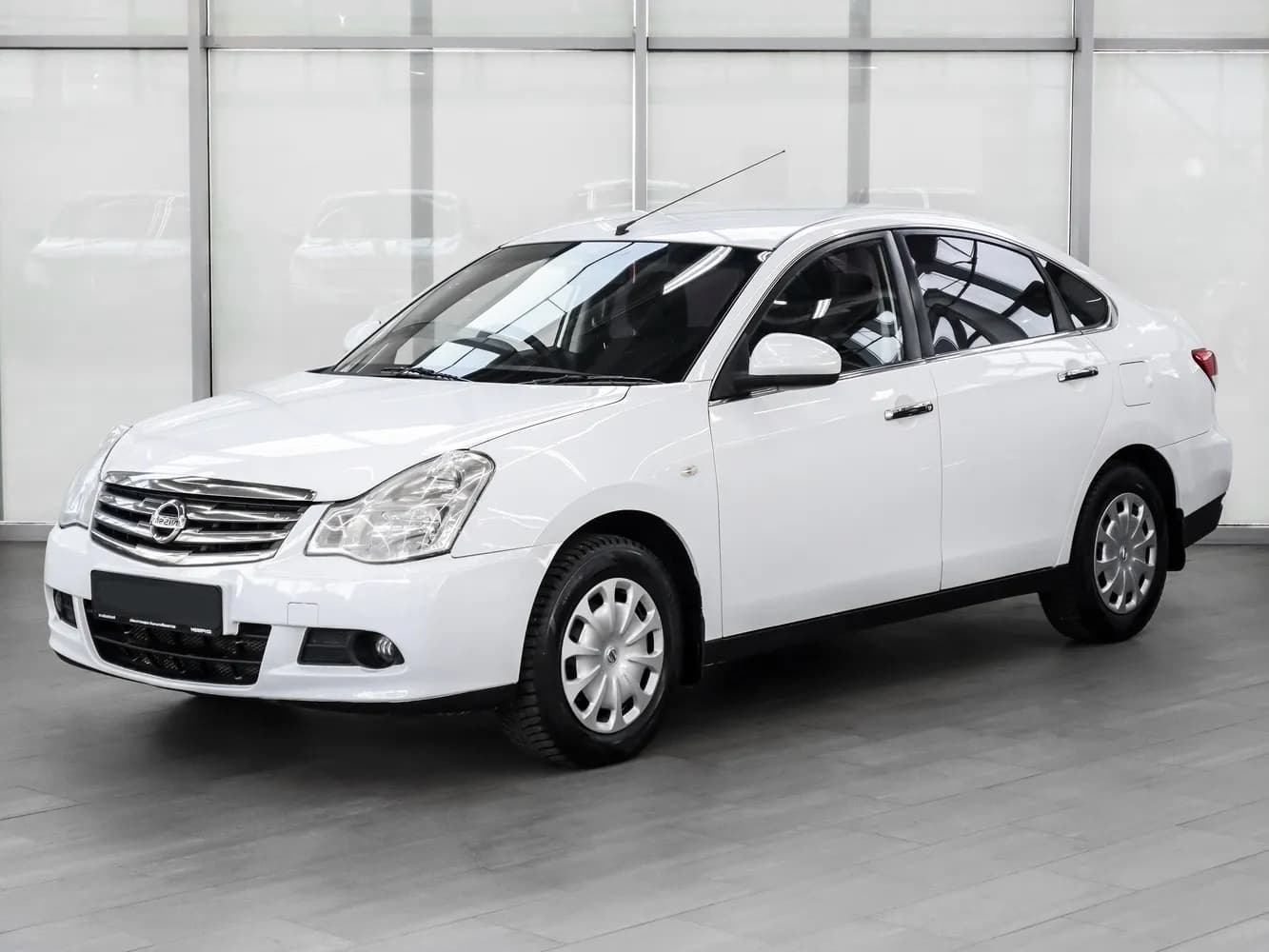 Nissan Almera