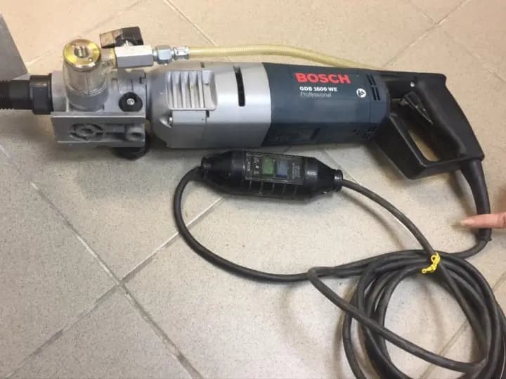 Дрель алмазного сверления Bosch GDB 160 WE